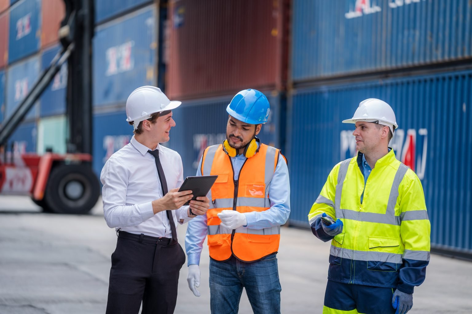 Da el siguiente paso, vuélvete un máster en administración industrial