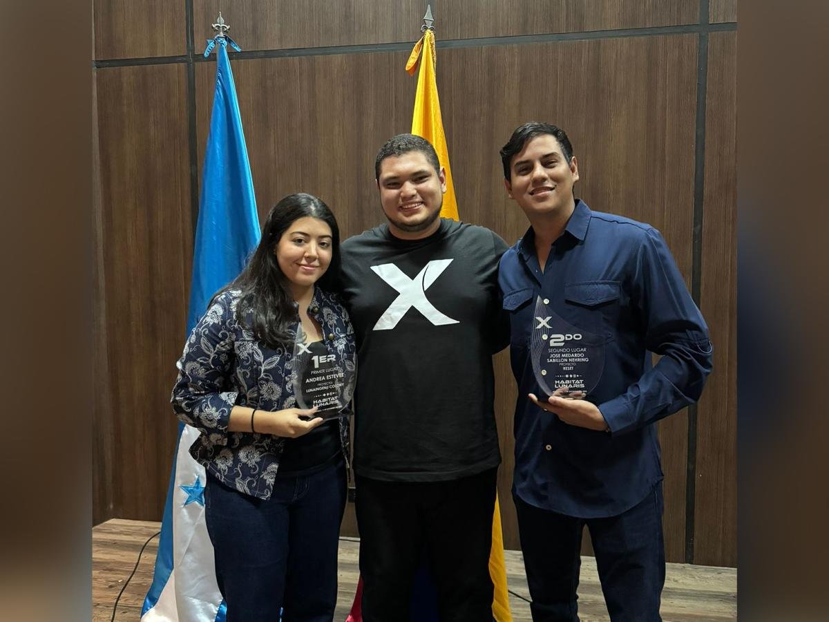 USAP una de las mejores universidades de honduras, lidera en los Premios Habitat Lunaris